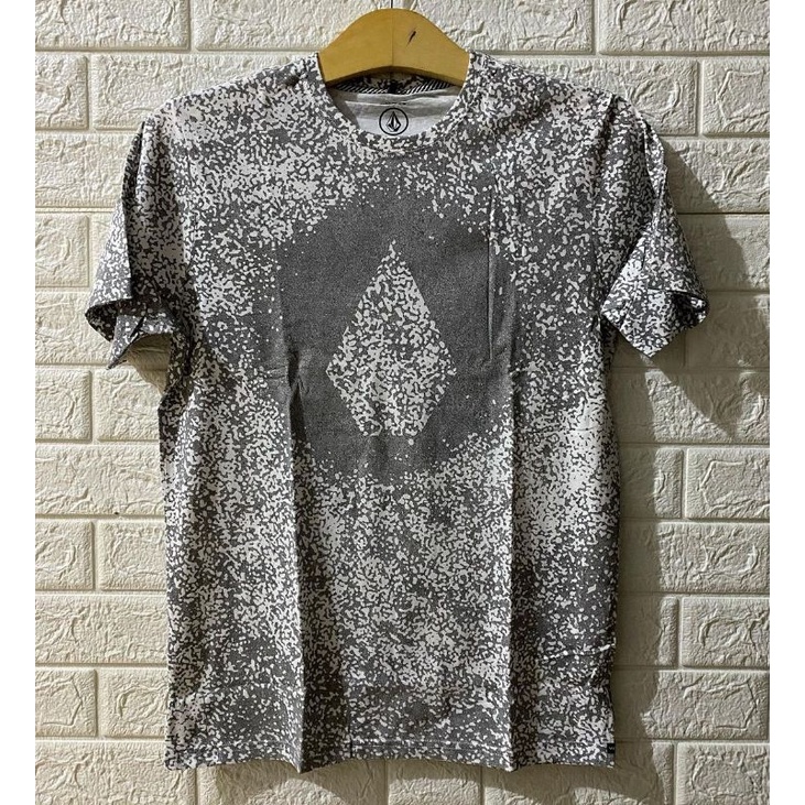 baju kaos volcom original f320