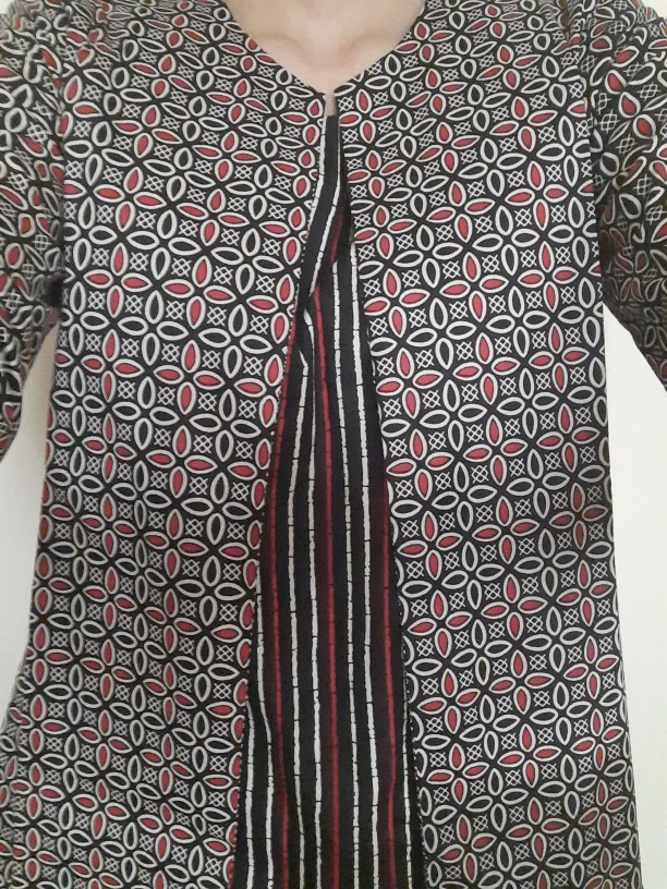 Neara - Busan Blouse Batik Wanita