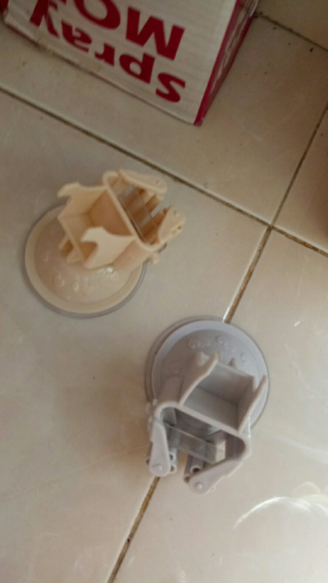 R020 Gantungan Sapu Pel Tanpa Pake Single Mop Hanger Suction Hanging