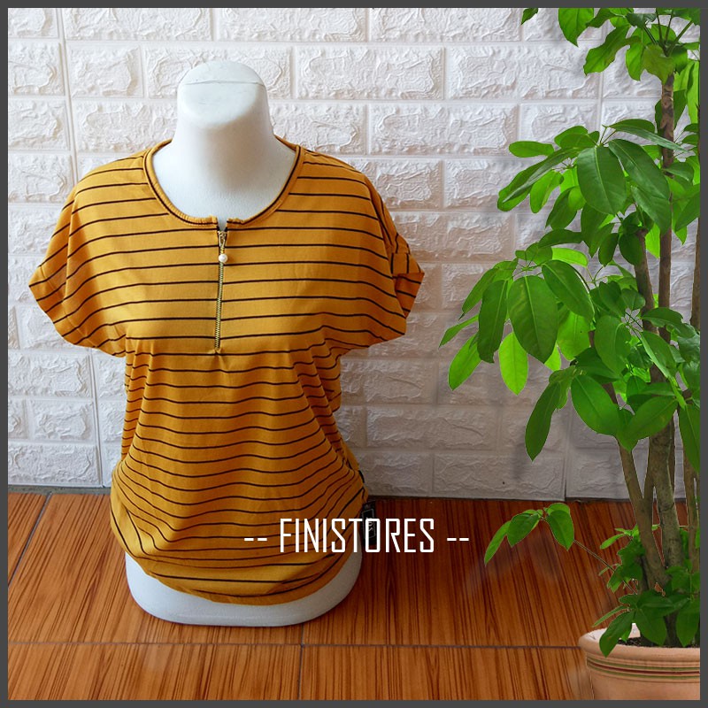 Kaos Wanita Busui Motif Salur Garis