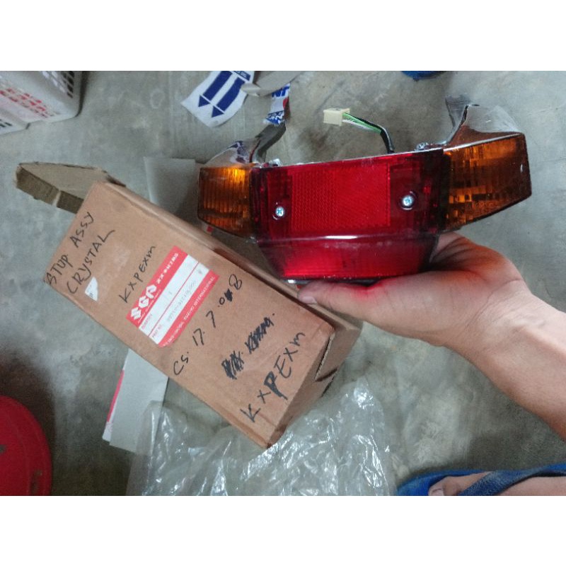 lampu stop suzuki crystal orisinil baru