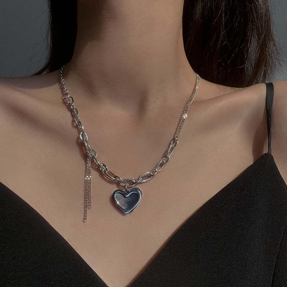 NEEDWAY Wanita Kalung Pasangan Punk Hadiah Pesta Cinta Hati Asimetri Stainless Steel Rumbai Fashion Perhiasan Jantung Liontin Choker