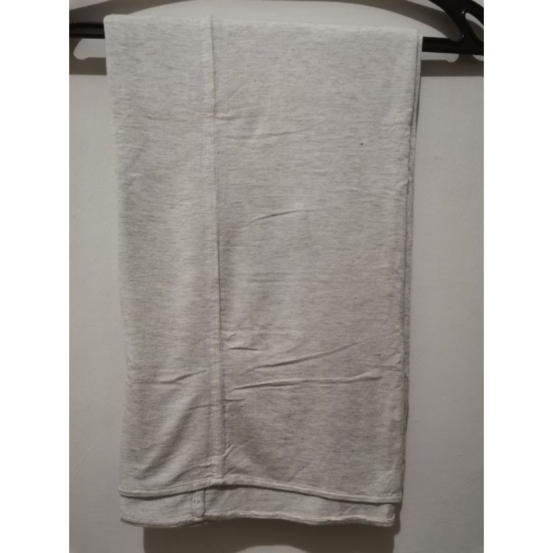 Hijab instan kaos Meccanism Alaia Grey