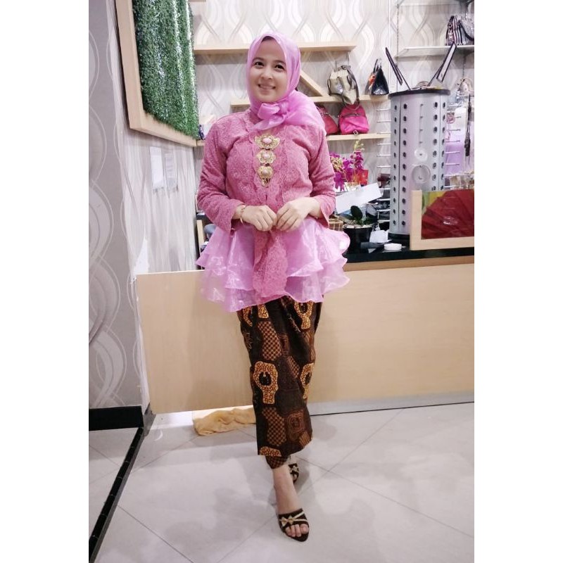 KEBAYA DEWASA MODEL ALEXA