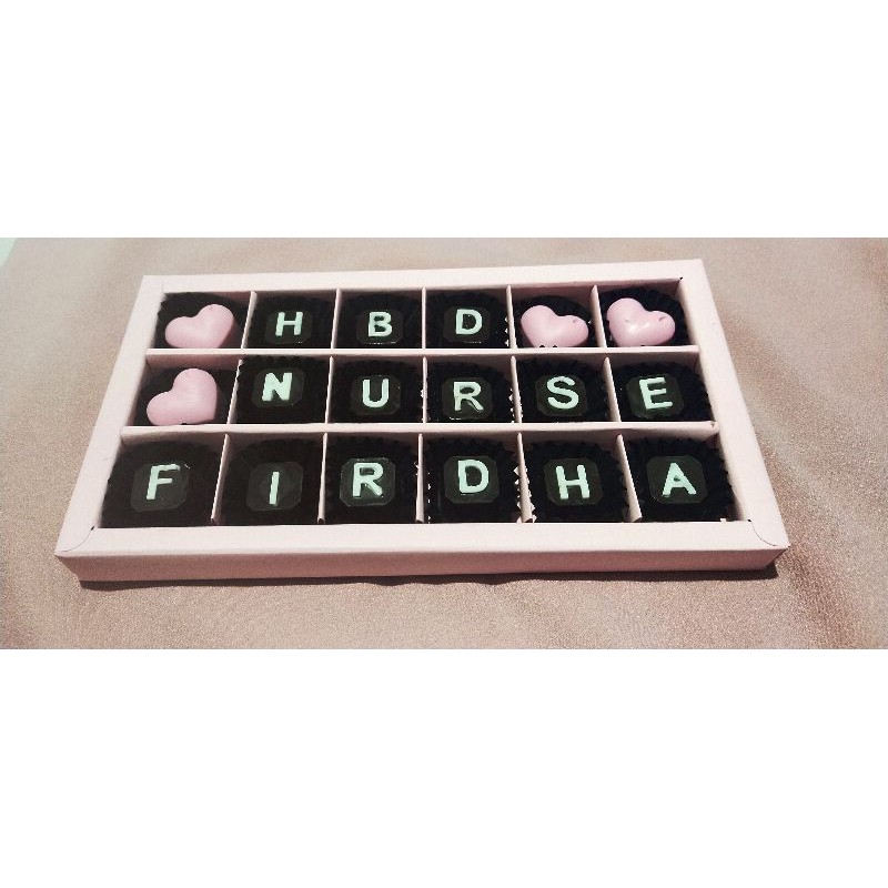 

Cokelat Huruf untuk ucapan Selamat hari ulang tahun