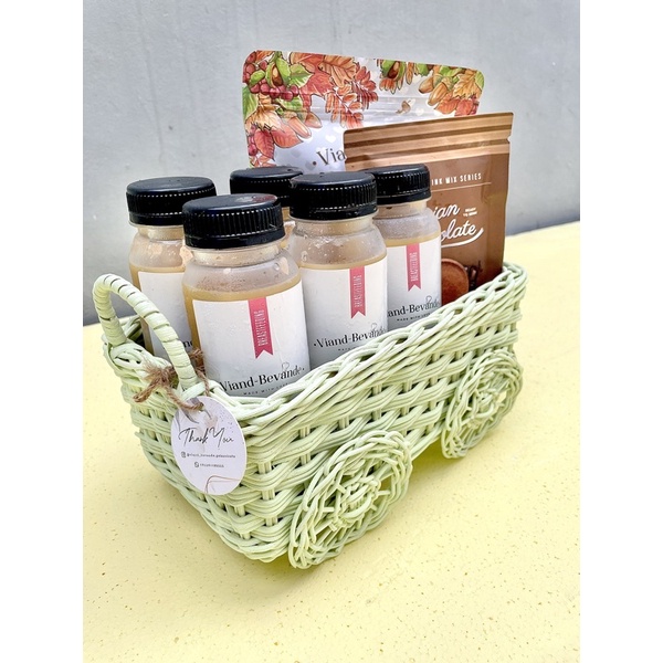 

PREORDER New Mom Gift Basket - Custom Hampers Busui