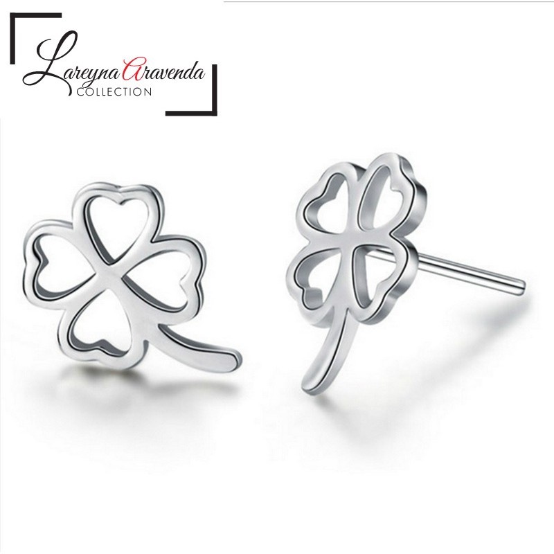 Anting Wanita Titanium Motif Clover Anti Karat Non Alergi AT042