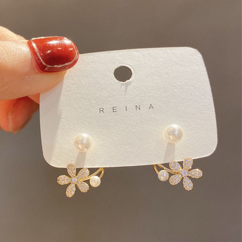 Anting Sterling Silver 925 Bentuk Bunga Aksen Mutiara Untuk Wanita