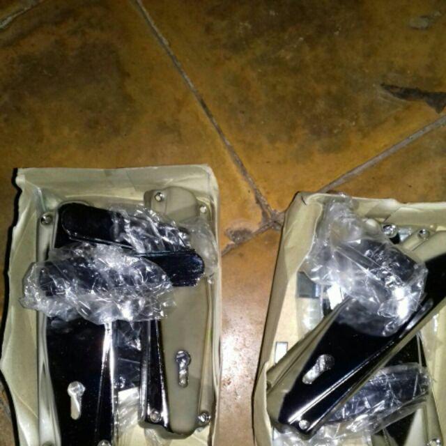 Kunci Pintu Napoli Kecil Warna Putih, Antik, Kuning