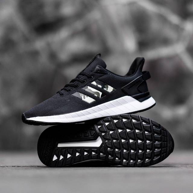 questar ride adidas black