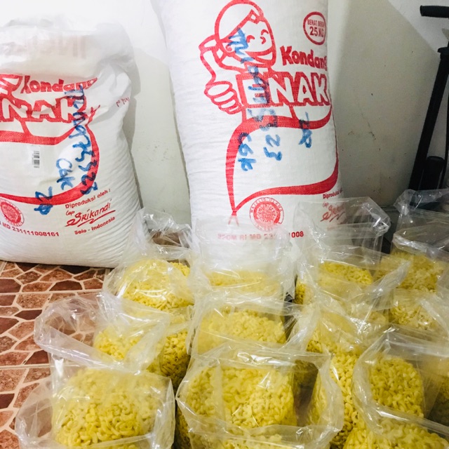 

Makaroni Kondang Enak 1 Kg