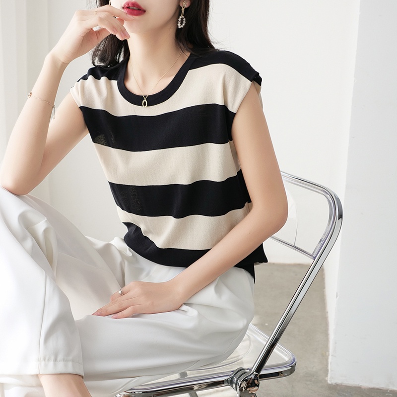 【Elegant】Korean Knit Round Neck Striped sleeveless T-Shirt 7481