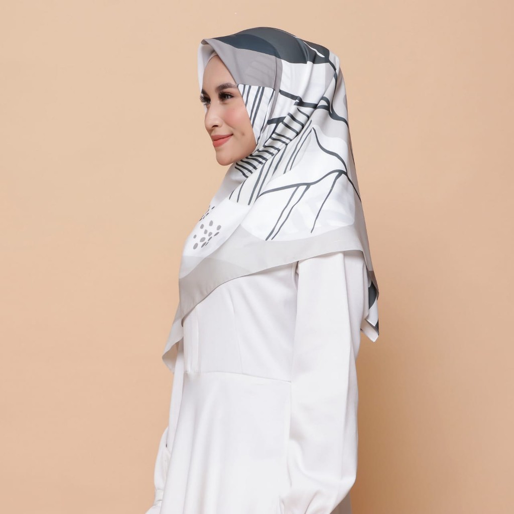 KERUDUNG SEGI EMPAT PRINTING MOTIF JILBAB SEGIEMPAT HIJAB SEGIEMPAT SCARF HANASTA