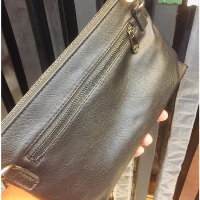 dompet handbag ukuran besar pengganti tas #tas #handbag #dompet #tastanggan #slingbag #dompetpria