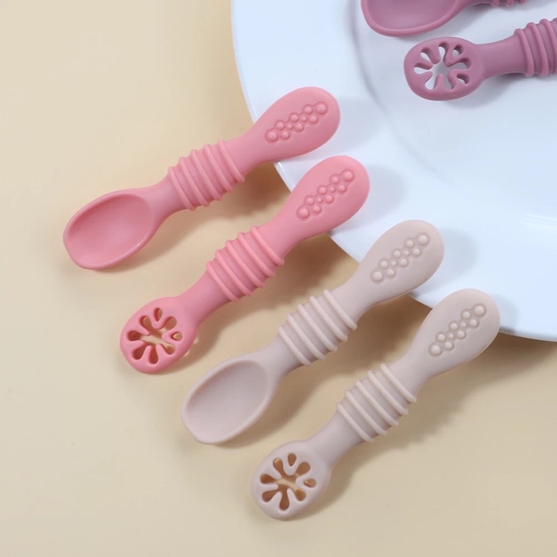 KOKOBee - Silicone Pre Spoon for baby feeding training / silicone spoon / BLW / silicone feeding spoon / numnum pre spoon set / dips glacier spoon / training spoon / sendok bayi / sendok silikon / lababy silicone spoon / lababy / beaba