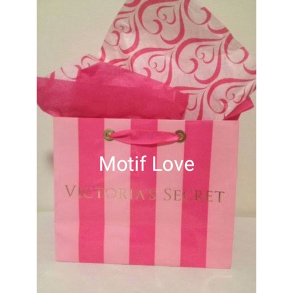 BOX / PAPERBAG VICTORIA'S SECRET