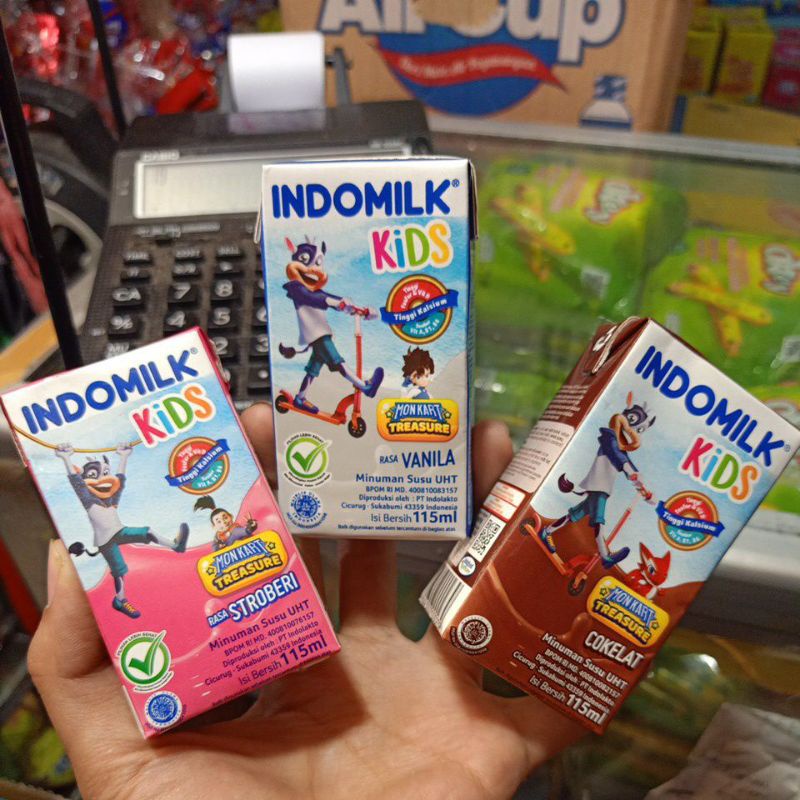 

INDOMILK KIDS SUSU UHT 115ml
