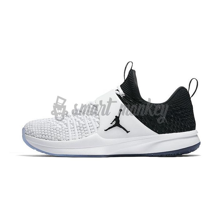 jordan trainer white