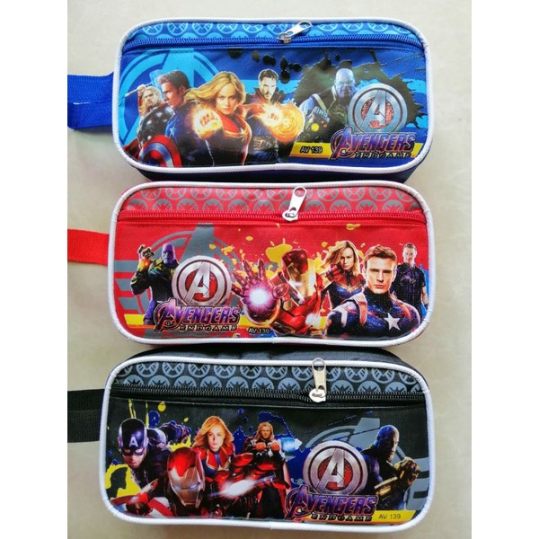 

Tempat pensil resleting Avenger // Dompet anak Besar