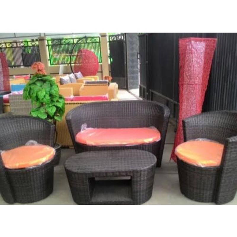 set kursi tamu gentong Apolo rotan sintetis