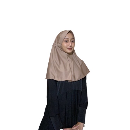 Kerudung Instan Serut polos / Jilbab instan Serut Polos Bisa Sekolah SMA SMP ukuran All Size