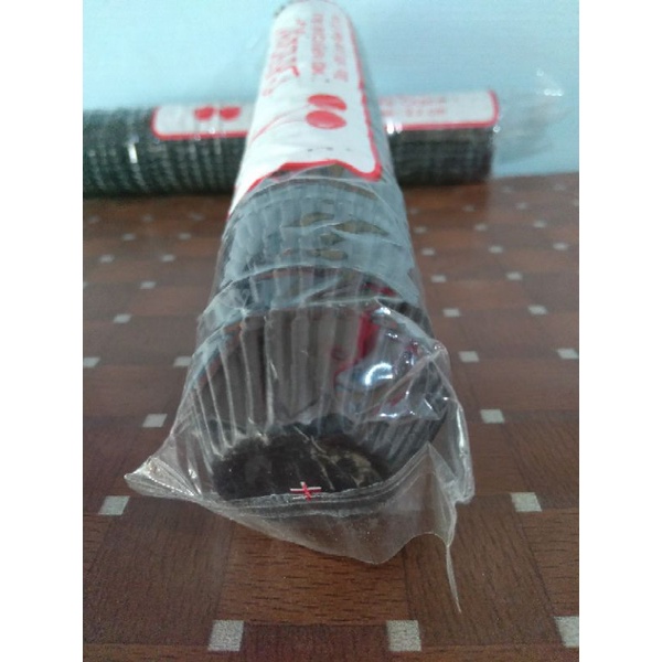 

Cup Kertas Cherry Hitam 5.5 cm