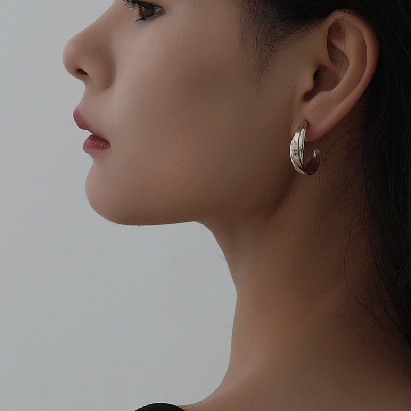 Anting Crossover Berbentuk C Untuk Wanita Korea vintage Aksesoris Telinga