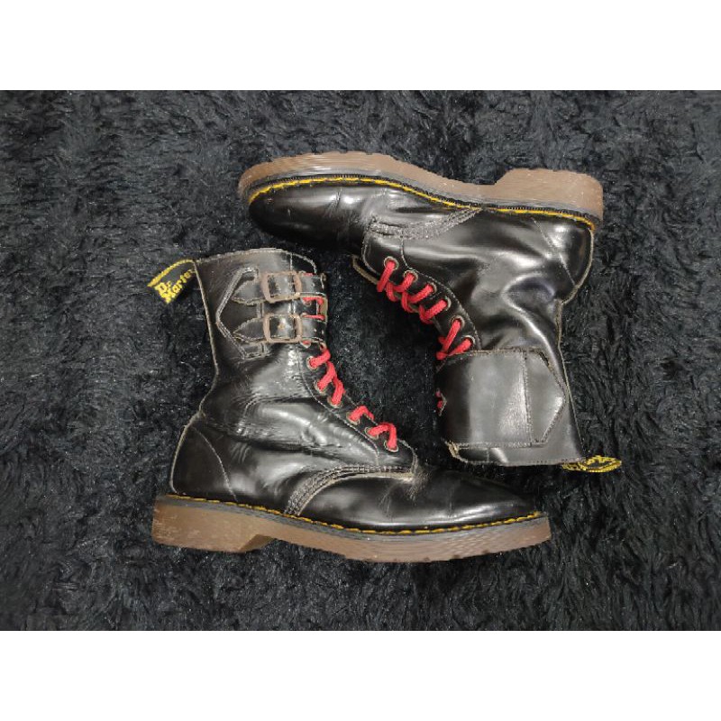 dr Martens original /boots size 39-40(6uk)/Made in england