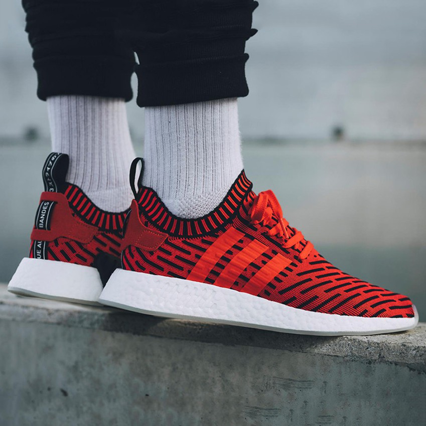 sepatu adidas nmd r2