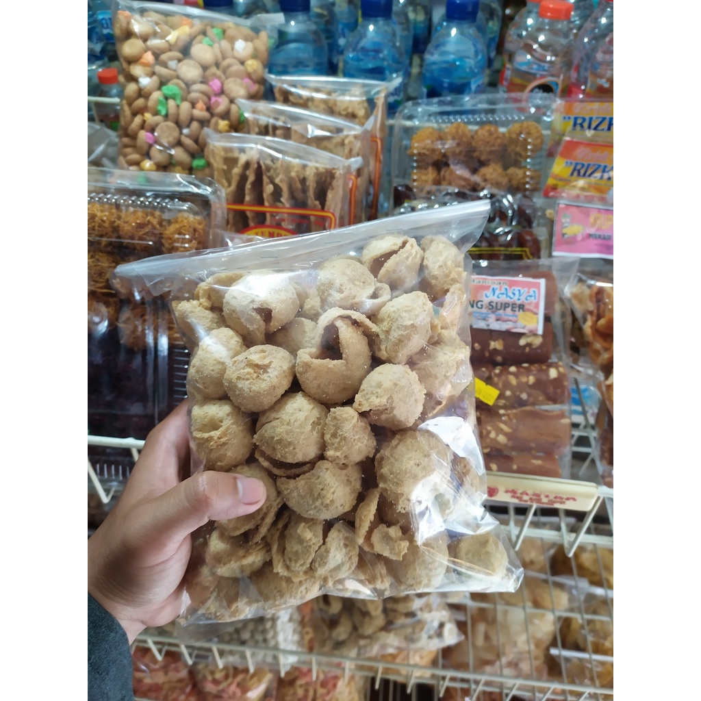 

Keripik Tahu Walik Crispy Snack Tradisional Jajanan Jadul Makanan Ringan Oleh Oleh Khas Banyumas Gombong Kebumen