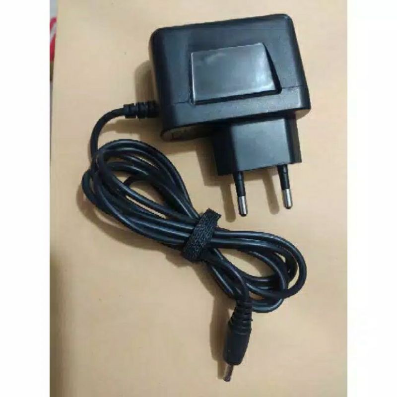 Charger nokia jadul colokan besar 6600 6630 9500 1110 1120 7210