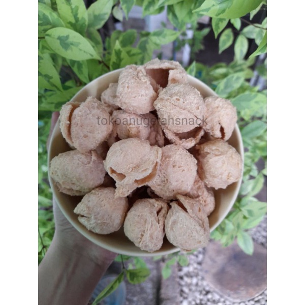 

KERIPIK TAHU 250Gram | TAHU WALIK | SNACK MURAH | TOKO ANUGERAH SNACK