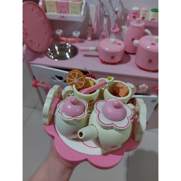 PRELOVED MOTHER GARDEN TEA SET