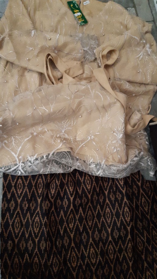 Maura Couple - Sania Ruffle Batik Couple Ori Ndoro Jowi Dnt Garansi Termurah Shopee -