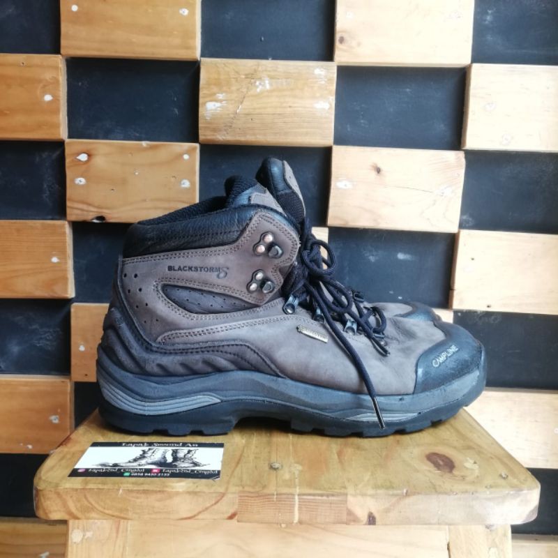 Sepatu Outdoor Campline