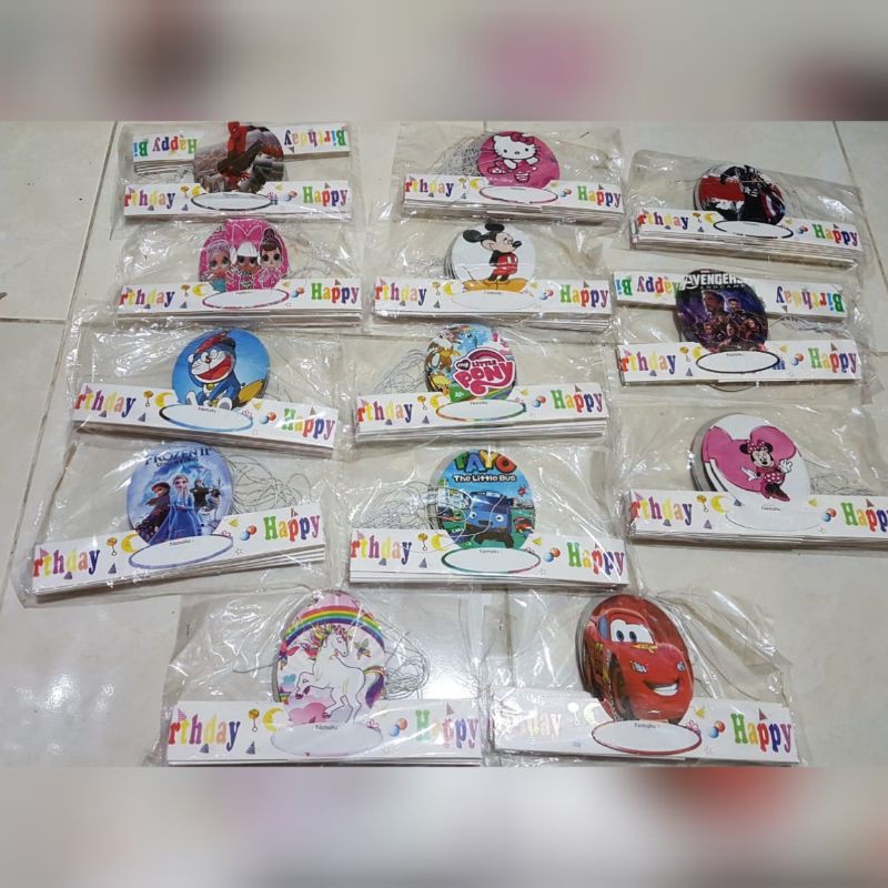 Topi Mahkota Karakter (Murah) isi 10 biji
