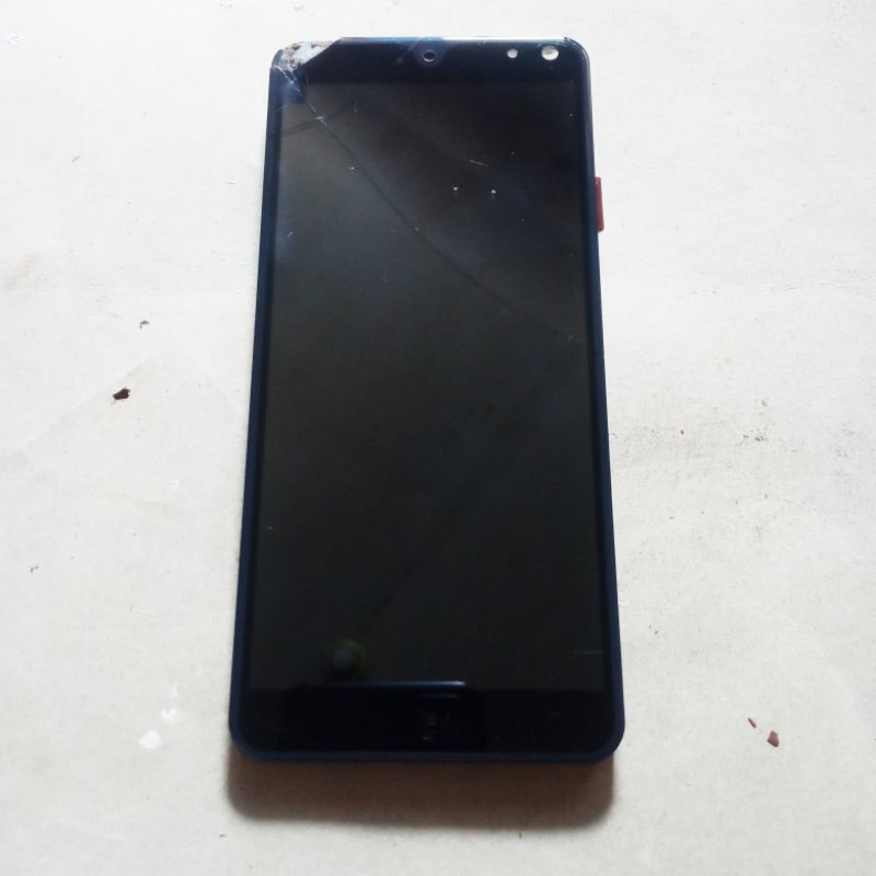 Lcd maxtron s8 minus layar sentuh retak