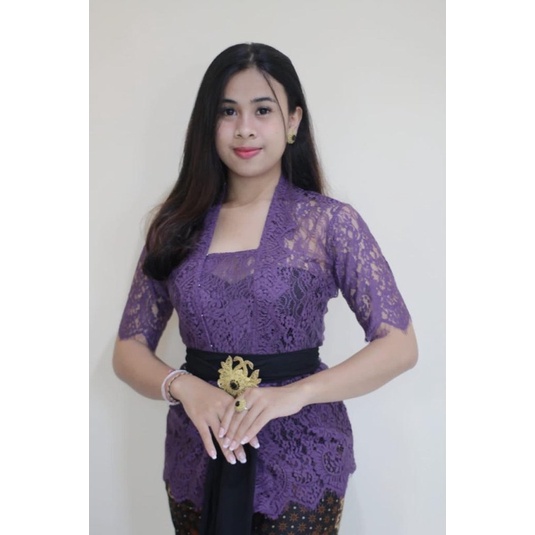 Kebaya bali brokat semiperancis lengan pendek