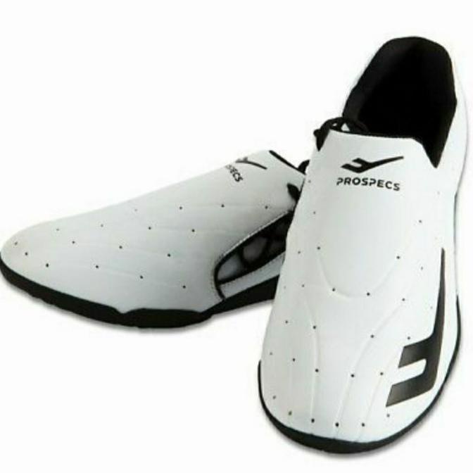 SEPATU TAEKWONDO PROSPECS
