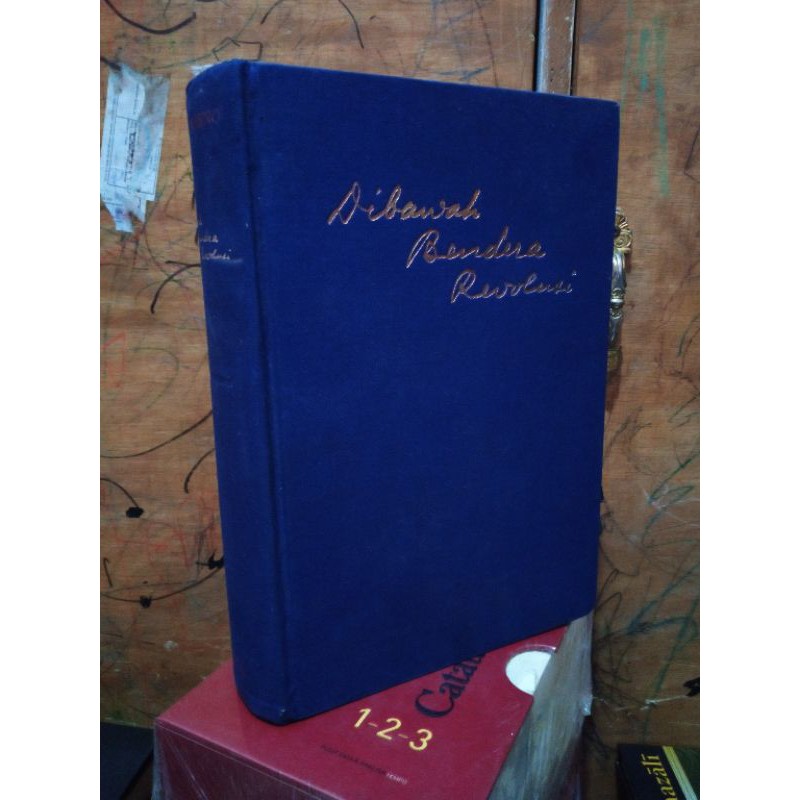 Dibawah bendera revolusi jilid 1 cetakan pertama tahun 1959