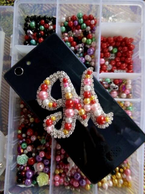 Bros huruf mutiara.bros initial.bros nama/bros nama/bros huruf/bros dada/bros cantik by dinova store-5
