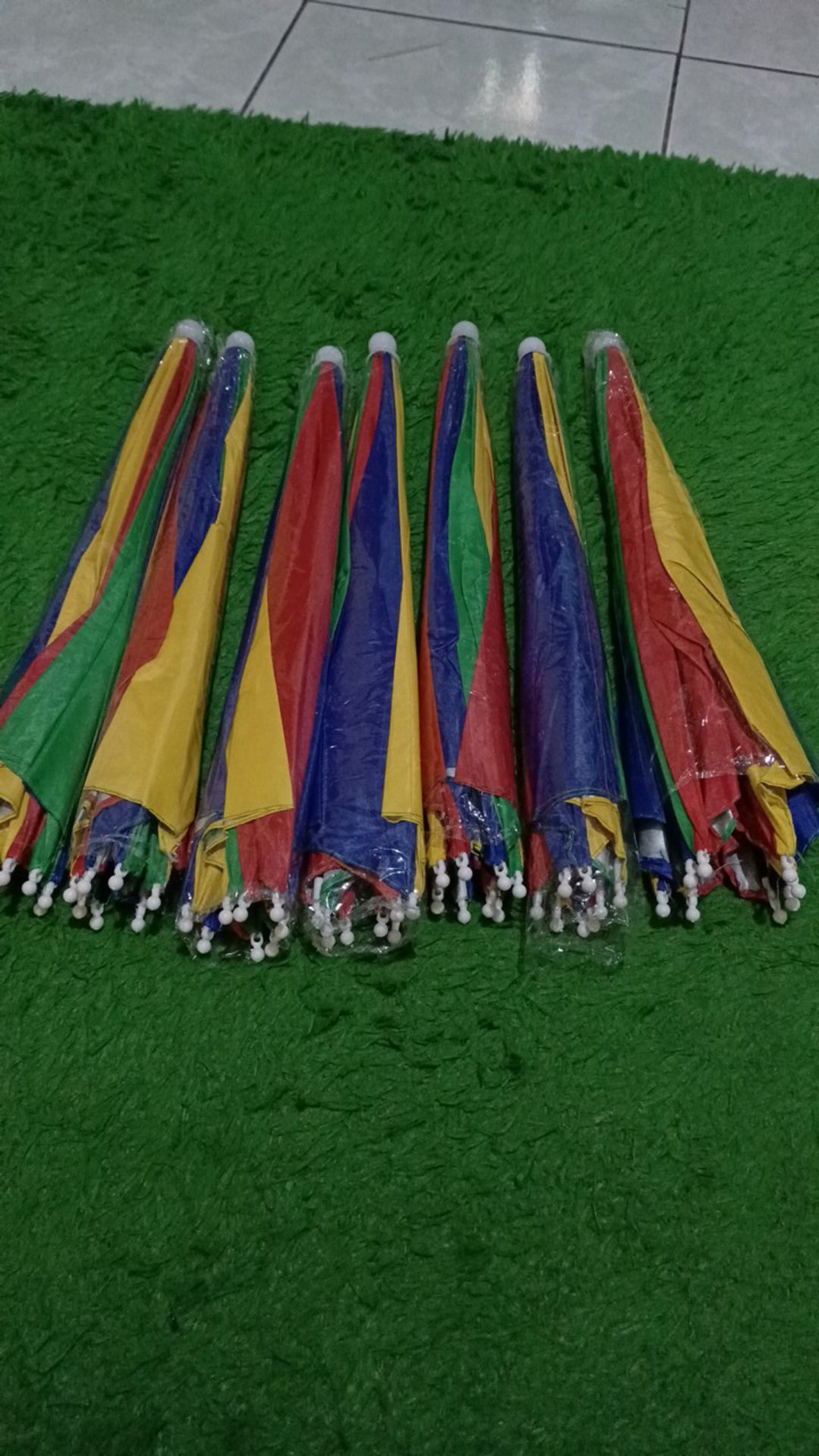 Payung Topi / Headband Umbrella Hat/ Topi Payung Mancing / Payung Kepala Motif Pelangi 60 Cm