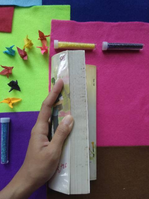 Buku 7 Hari Menembus Waktu Shopee Indonesia