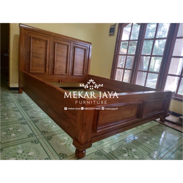 Dipan Minimalis Bagong Furniture Jepara / Kayu Jati / Finishing / Meja Makan Kursi Tamu