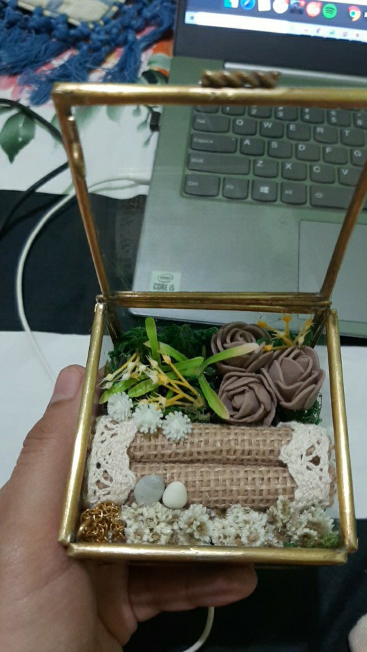Kotak Cincin Terarium Ready Stock! Free Inisial