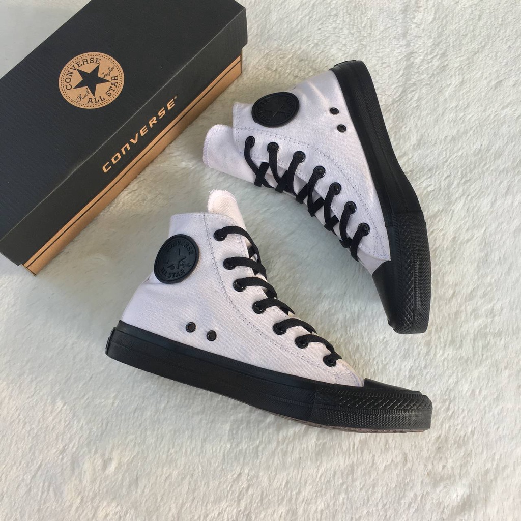 Sepatu Converse Original 100% Import Sepatu Sneakers Pria Converse High Putih Hitam Sepatu Sekolah A