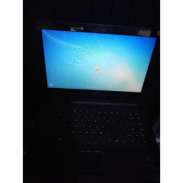 Laptop Merk HP Notebook - 14-bs001tu Bekas Masih Normal