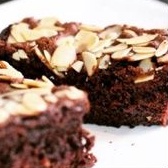 

BROWNIES DARK CHOCOLATE PREMIUM