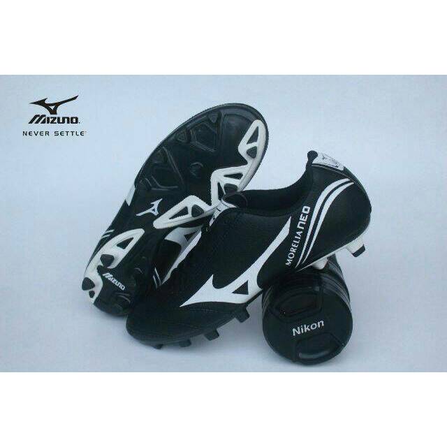 mizuno bola. Sepatu bola mizuno. Mizuno bola neo moriela original.Sepatu mizuno olahraga bolla