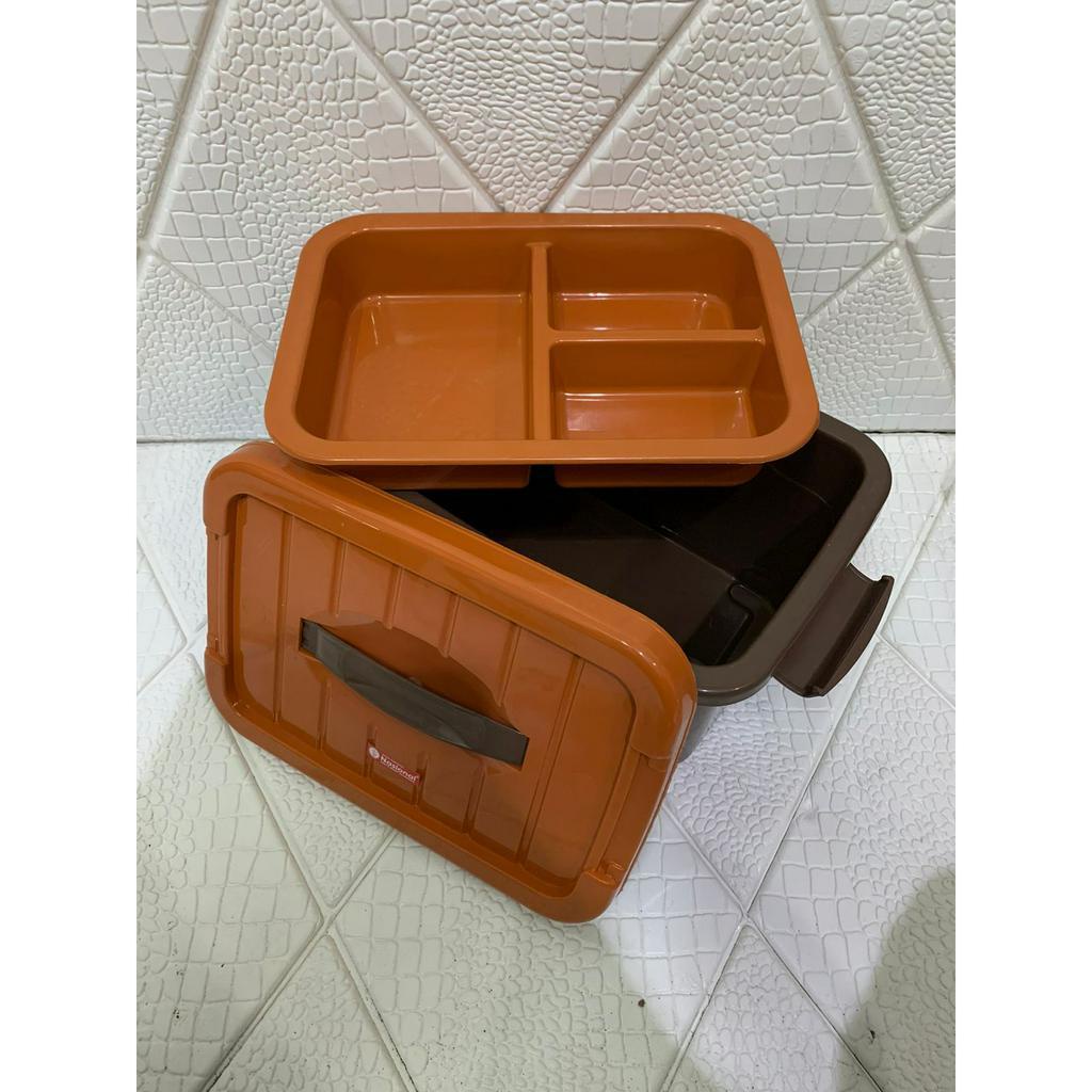 Container Box Plastik + Samir Kotak Penyimpanan Barang Dengan Sekat - 5 Liter